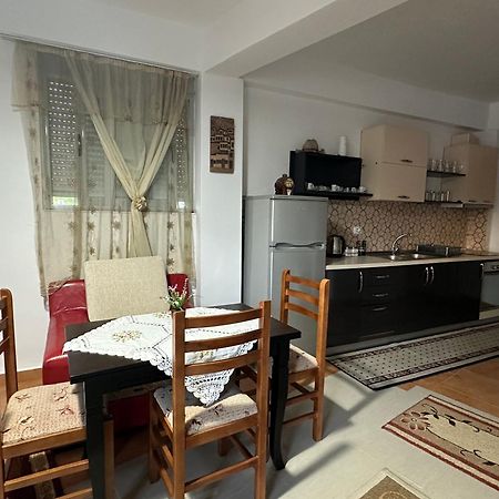 Vila Adriatik 1 Vlora Kültér fotó
